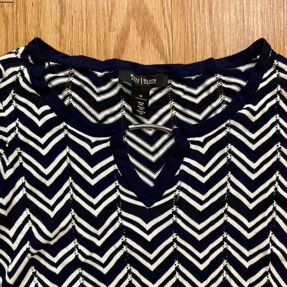 White House Black Market Navy Chevron Sweater Top Tunic Women Medium - Picture 4 of 15